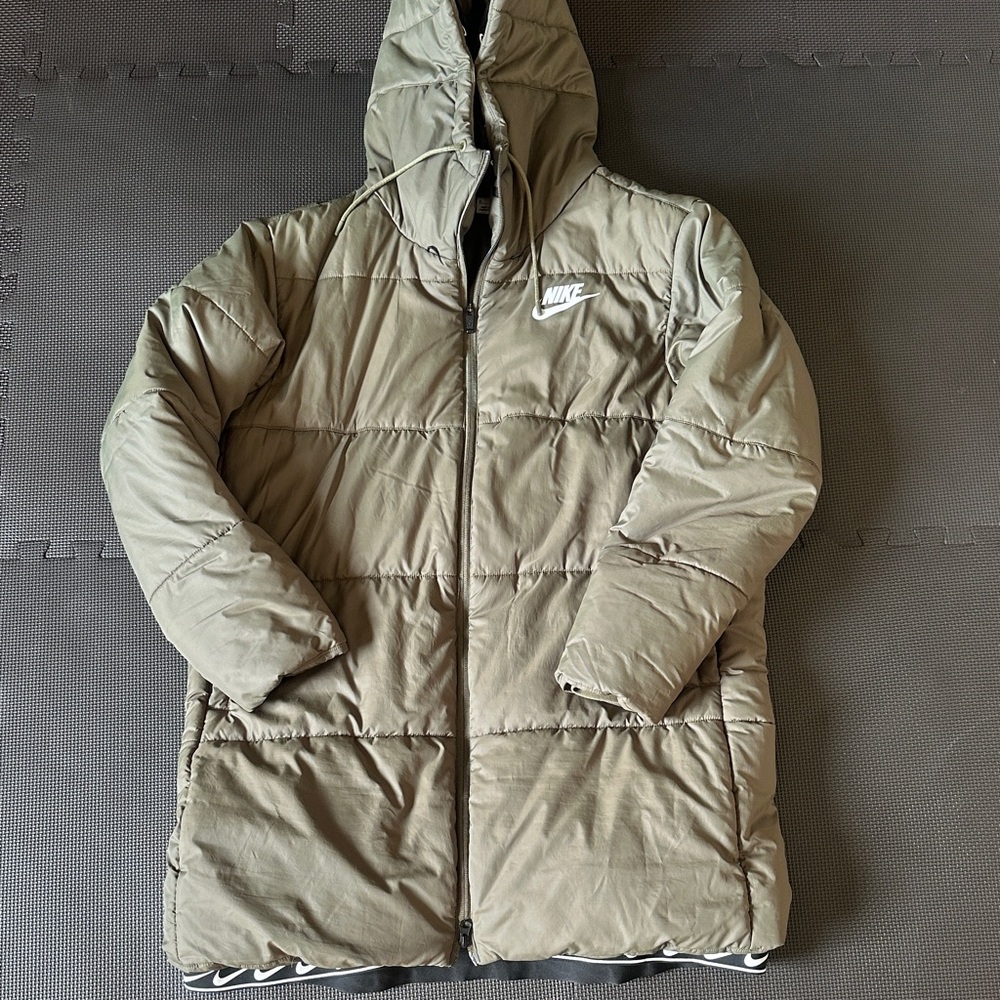 Nike  Women’s Olive Puffer Parka